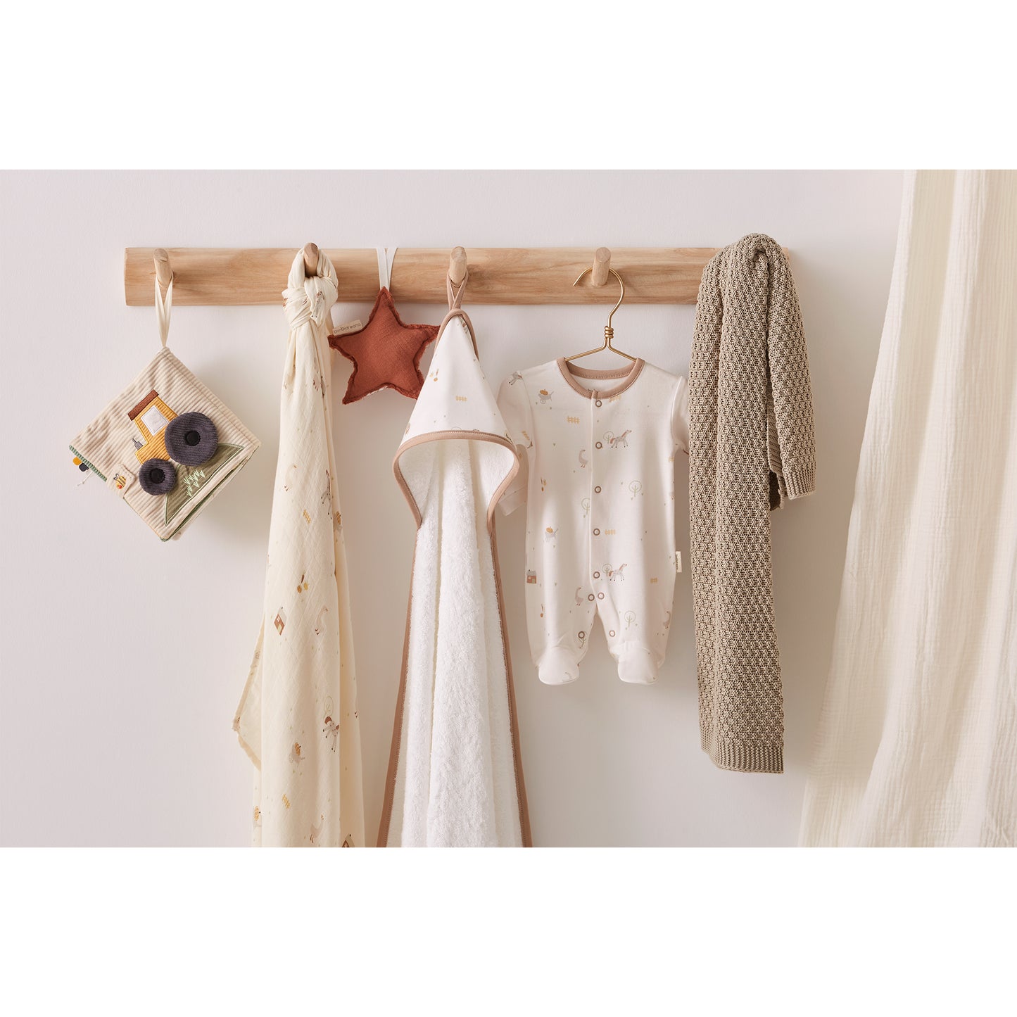 Toalla con Capucha Bimbidreams Mama y Bebe Farm