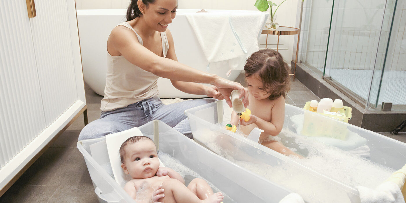 Combo Bañera Flexibath Stokke Transparente/Beige + Soporte