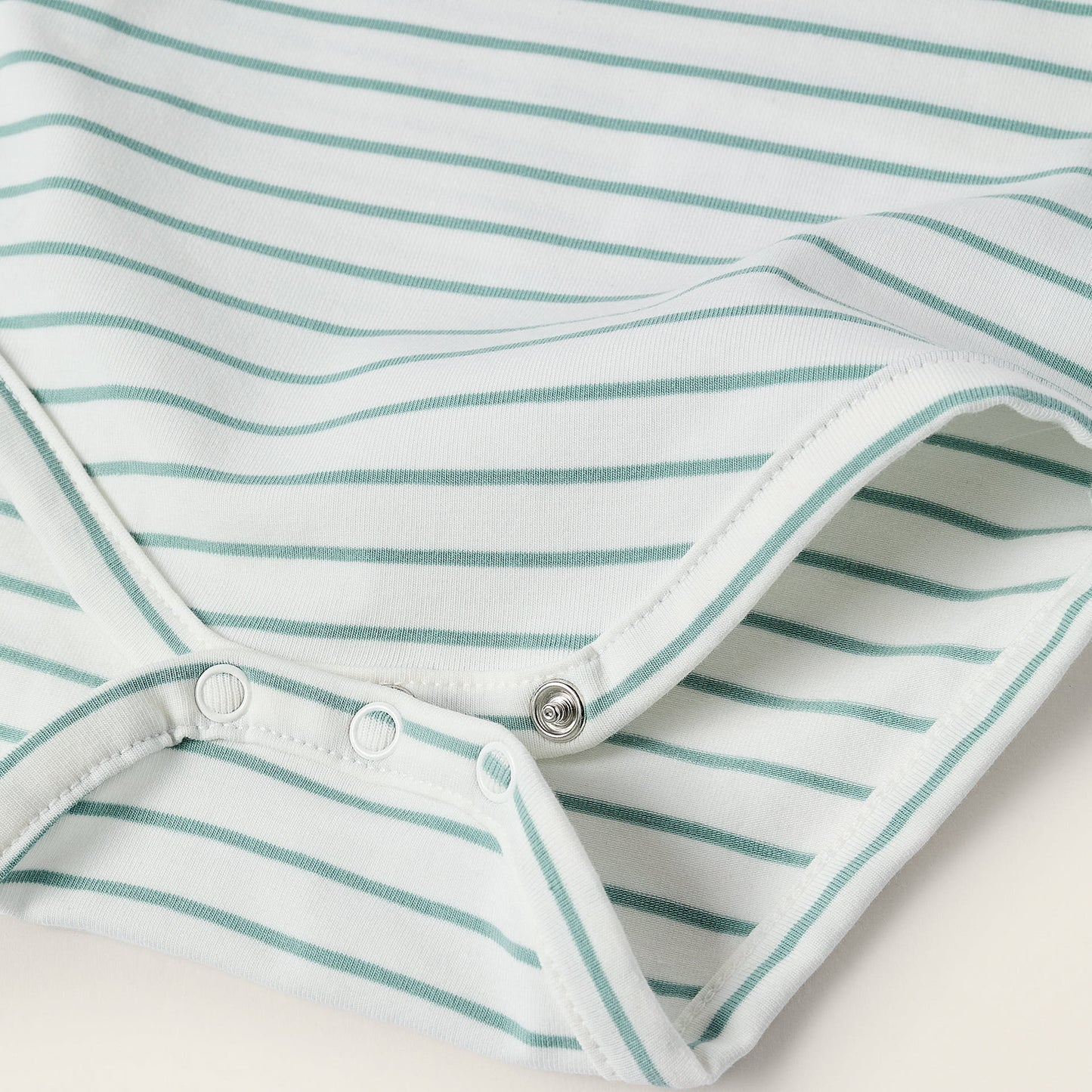 Body ML Zippy Rayas Blanco