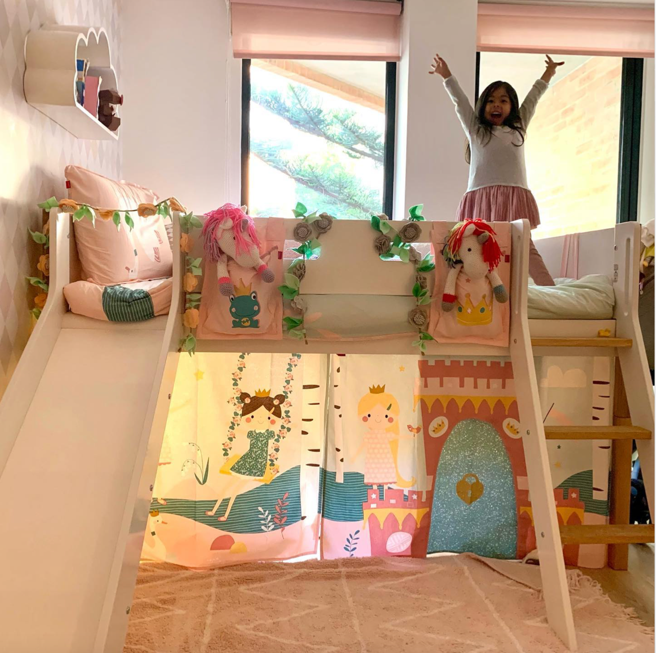 Cama Media Alta NOR con escalera inclinada y Tobogan