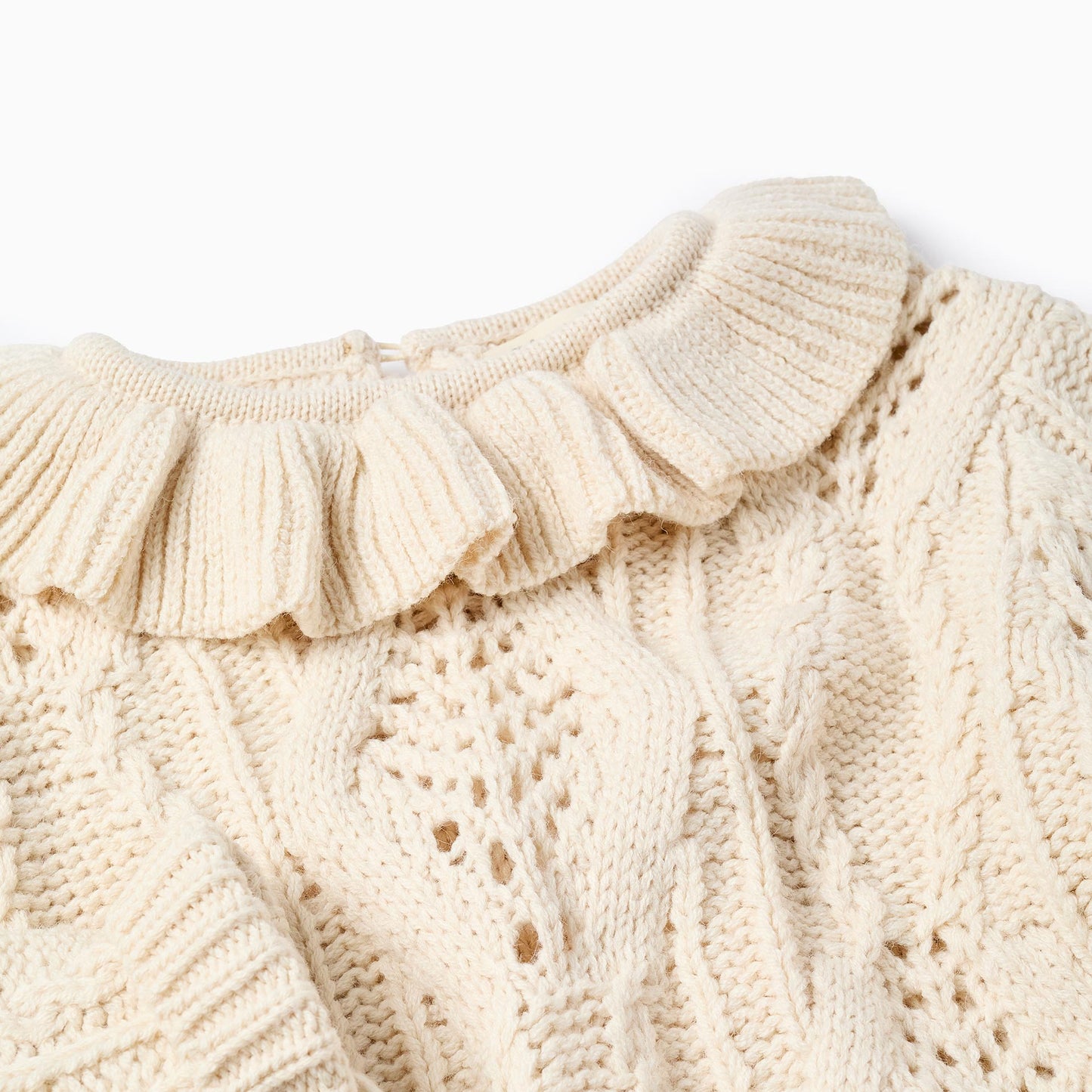 Sweater Tejido Zippy con Cuello de Volantes Beige