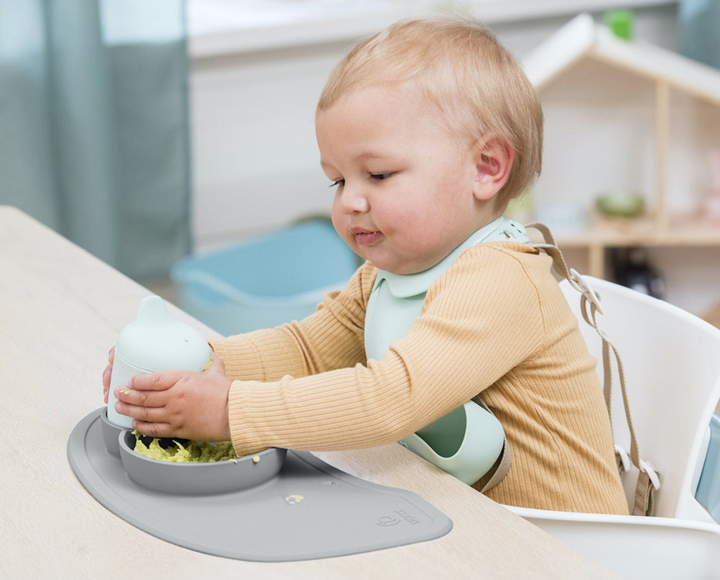 Individual de silicona ezpz Stokke Tripp Trapp Gris