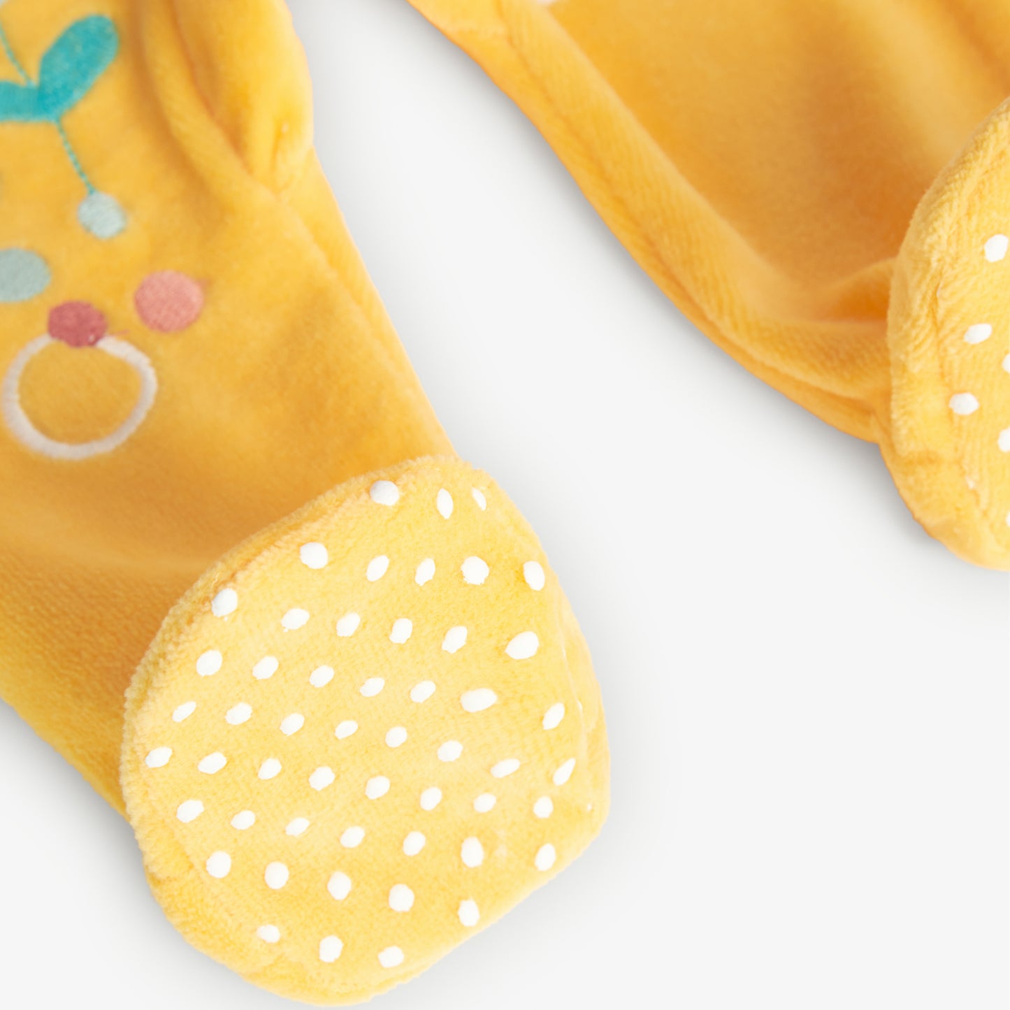 Pijama Terciopelo Boboli Dots y Dinos Ambar