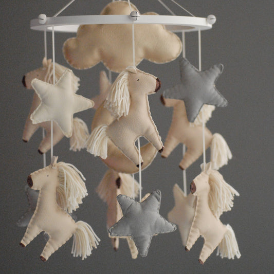 Móvil Mr Fox "El carrusel de los seis caballos"