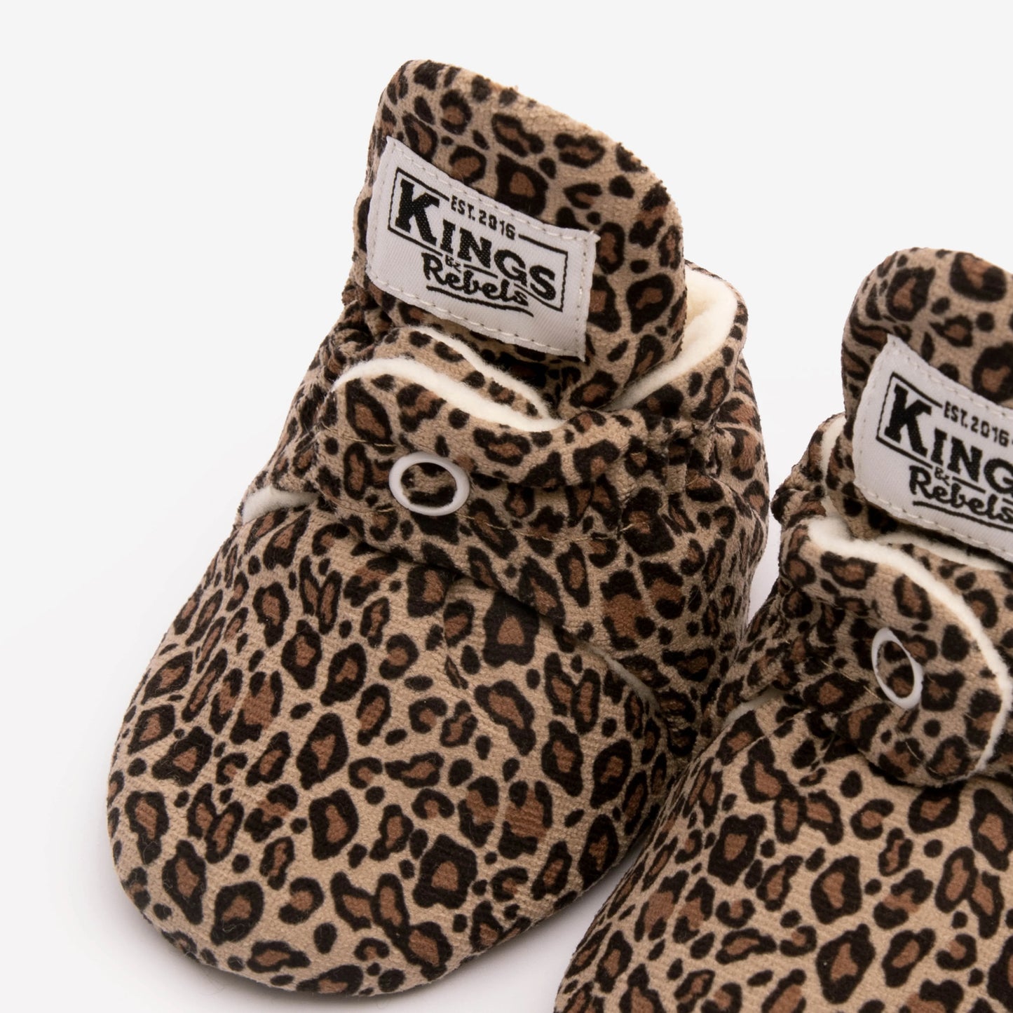 Zapatos KingsR Gamuza Classic Leo