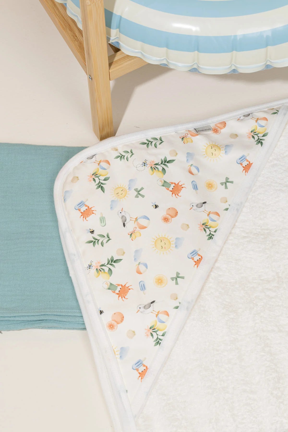 TOALLA CAPUCHA BEIGE DIA DE VERANO