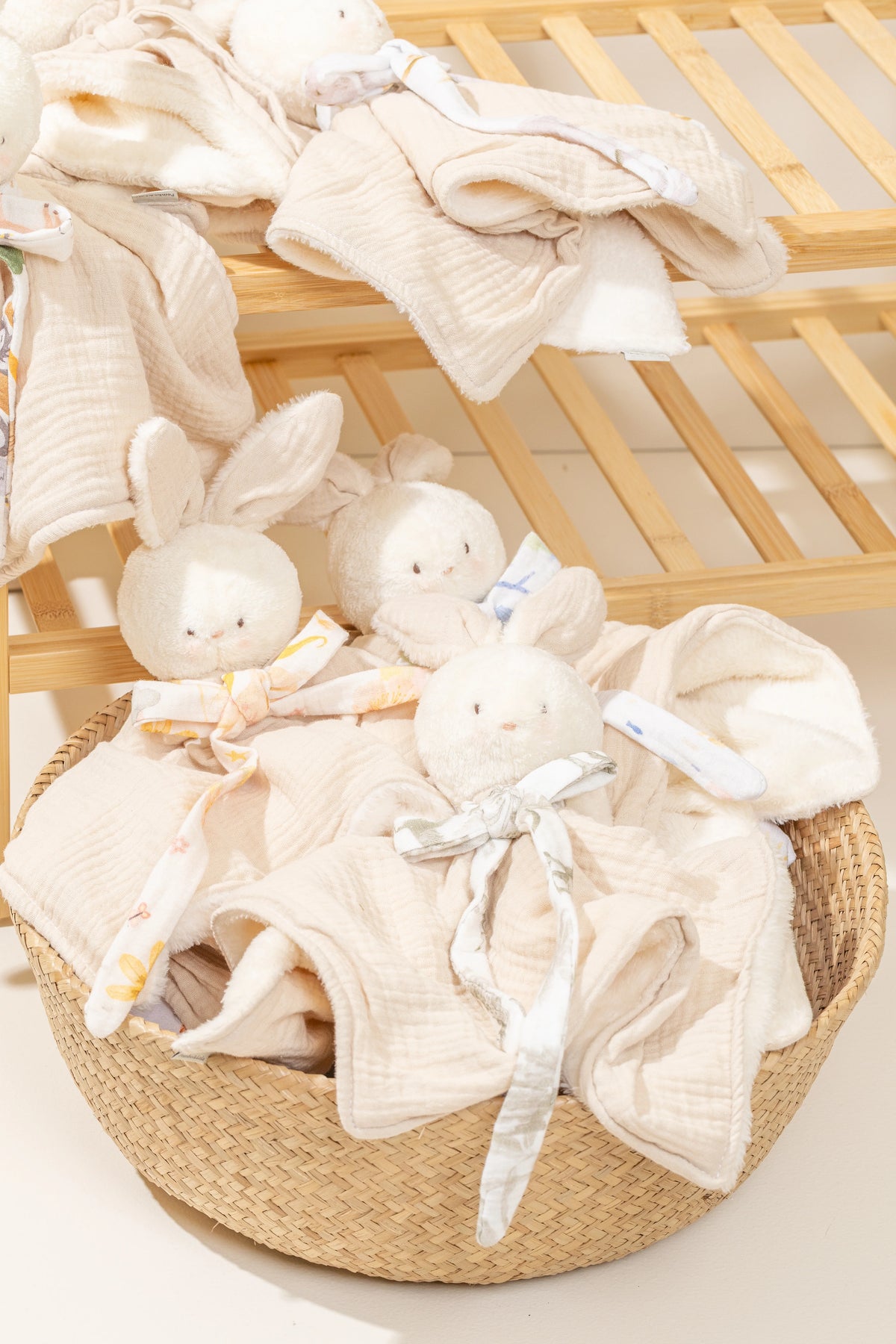 MUÑECO DE APEGO BEIGE