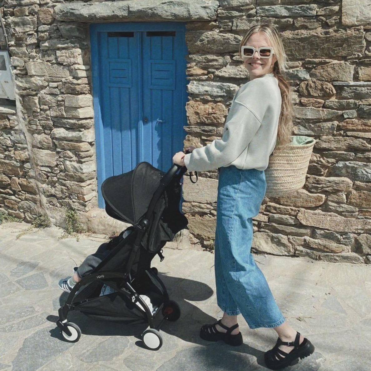 Combo Coche STOKKE™ YOYO³  6+ Negro/Negro + MOISES
