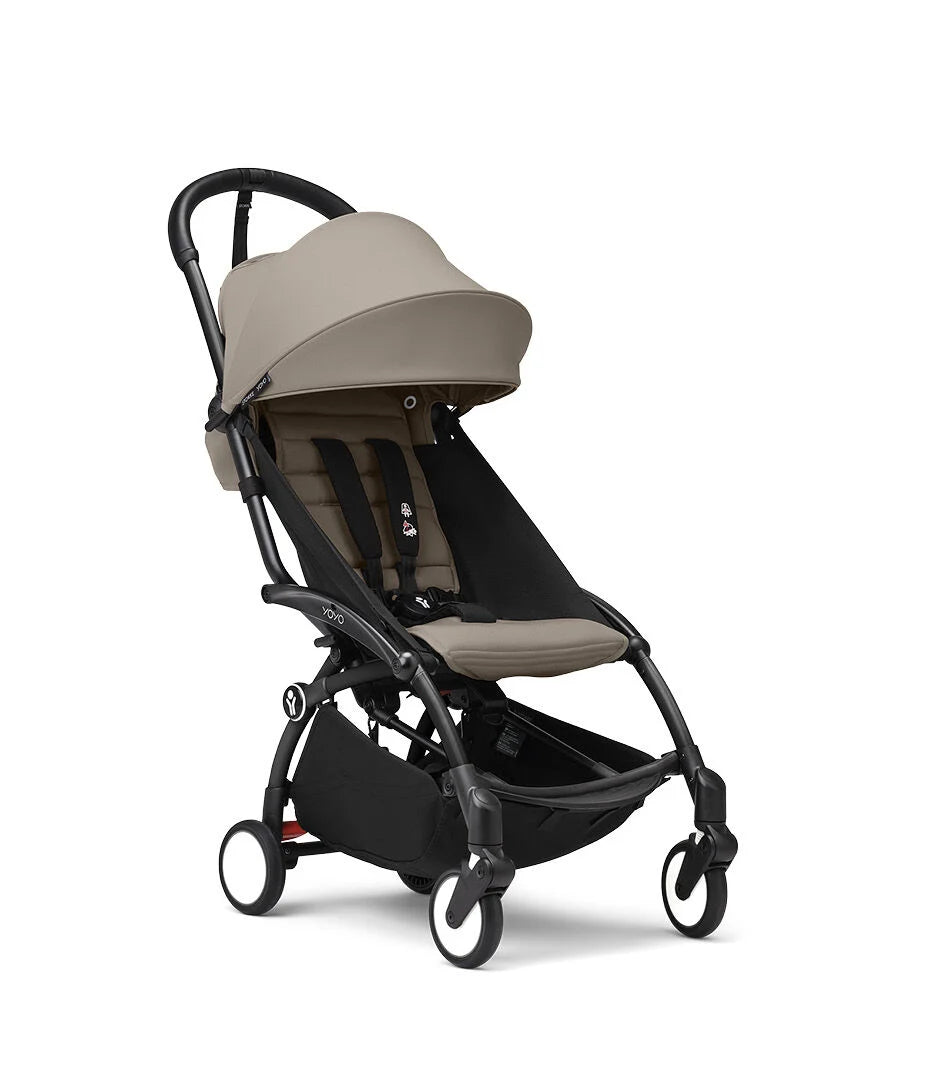 Coche Stokke® YOYO³ 6+ Negro/Taupe