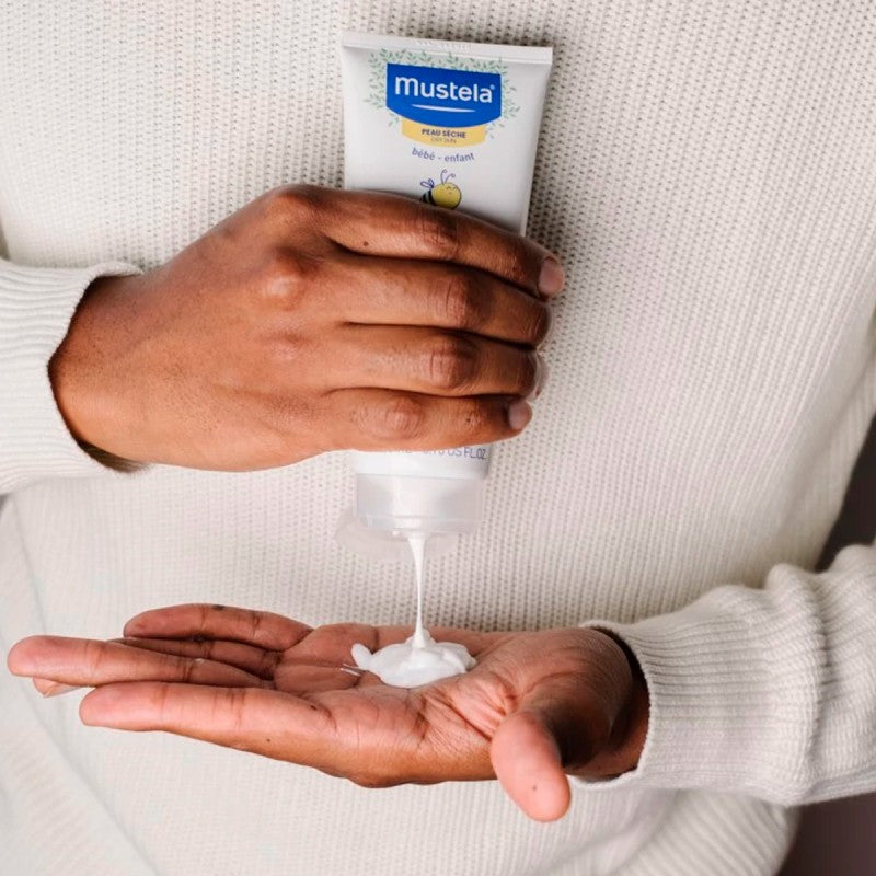 Crema hidratante para el cuerpo Mustela 200 ml